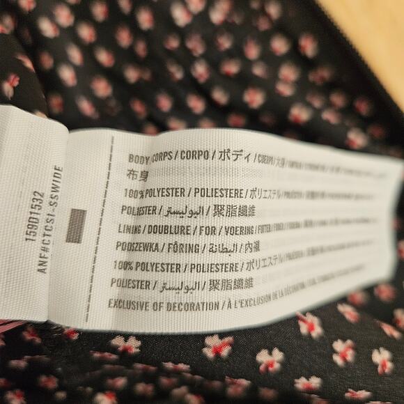 Abercrobie & Fitch Satin Jumpsuit Cami Cross Back Crop Black sz M EUC - Picture 7 of 11